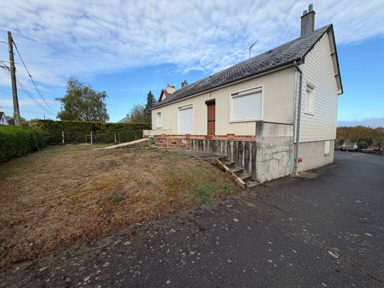 Pavillon sur sous-sol — photo 1