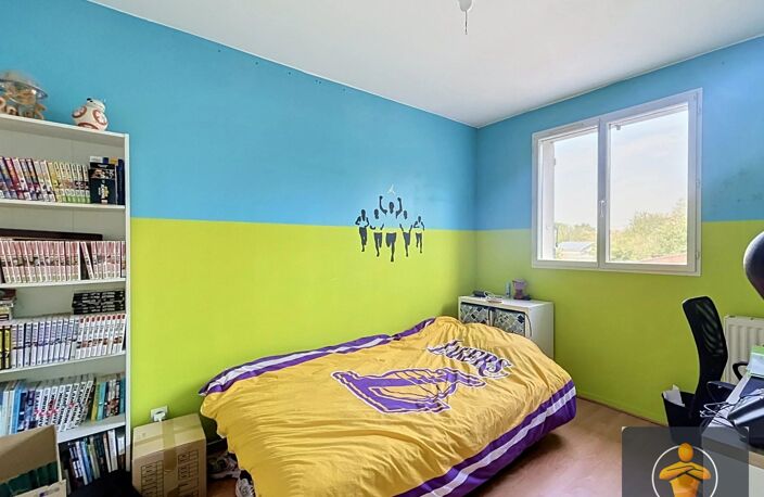 YERRES – 4 CHAMBRES, JARDIN, GARAGE : LA MAISON FAMILIALE IDEALE — photo 3