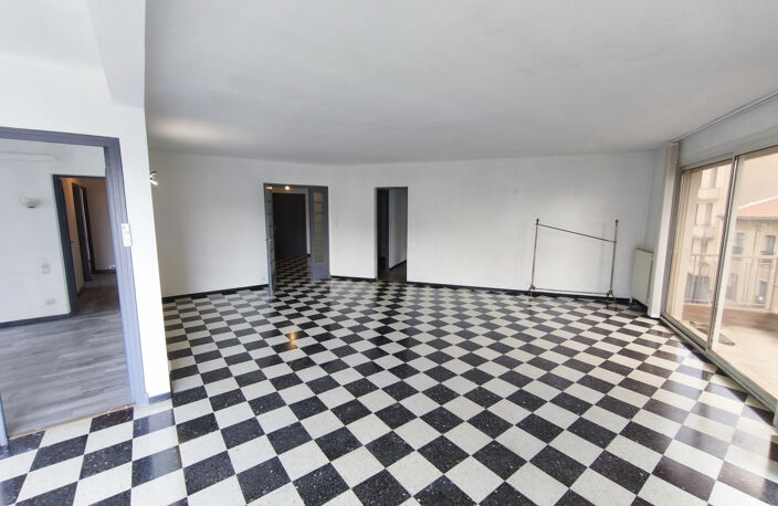 Vend appartement T5 de 144m2 à Béziers avec vu dégagée — photo 3