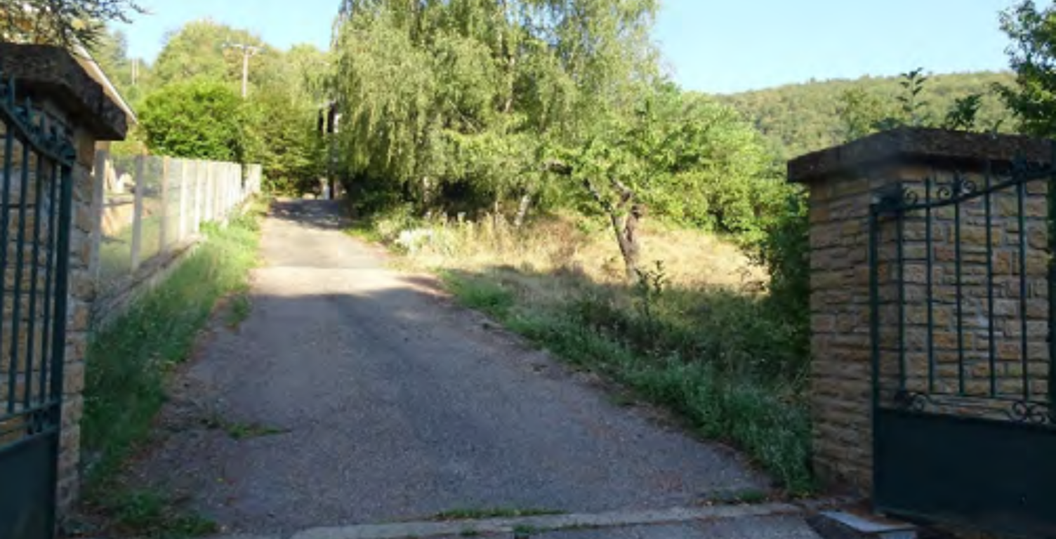 CURIS-AU-MONT-D’OR — Maison familiale, 6 chambres, terrain arboré — DPE B — photo 1