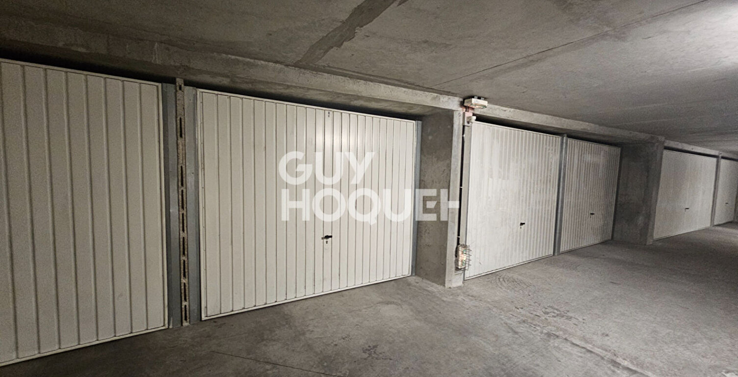 parking — photo 1
