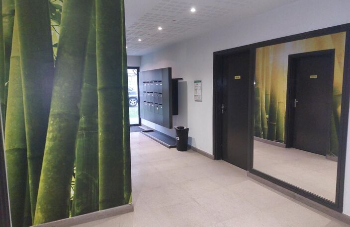 Location appartement 3 pièces 56 m² à Bourgoin-Jallieu (38300) — photo 5