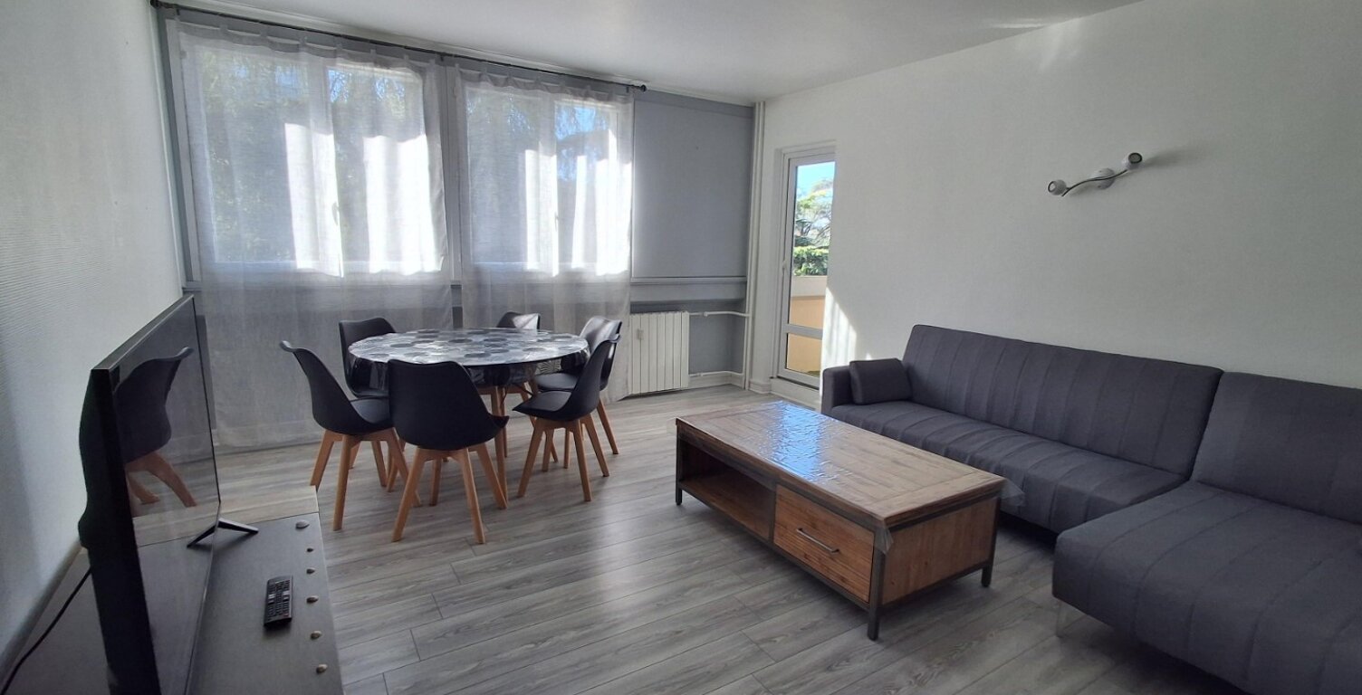 Location appartement 3 pièces 61 m² à Oullins-Pierre-Bénite (69310) — photo 1