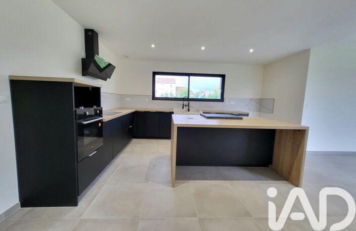 Vente Maison/villa 6 pièces — photo 3