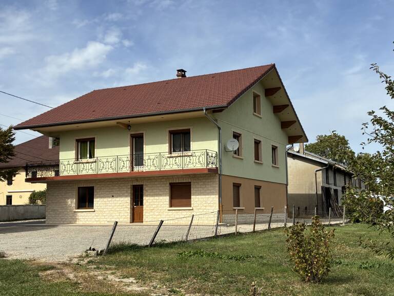 Vente Maison/villa 4 pièces — photo 1