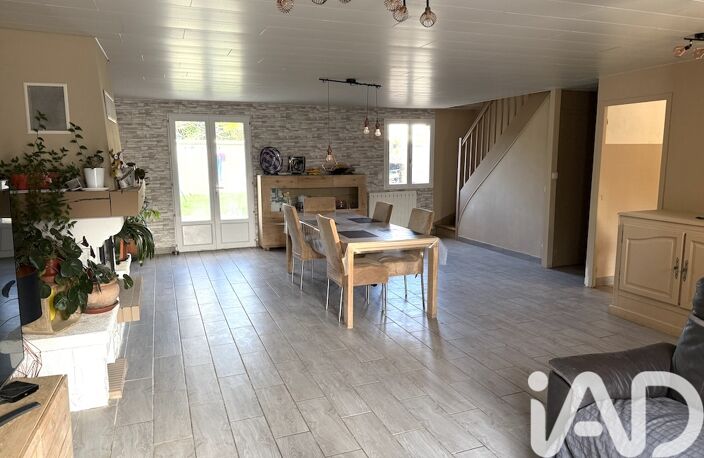Vente Maison/villa 7 pièces — photo 3