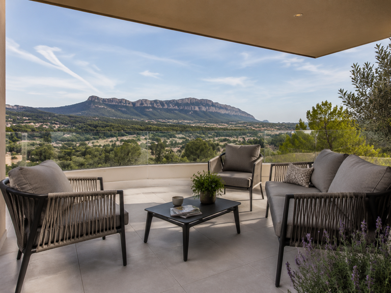 -STUDIO 30m² AVEC TERRASSE - VUE DEGAGEE A COUTERON  — photo 1