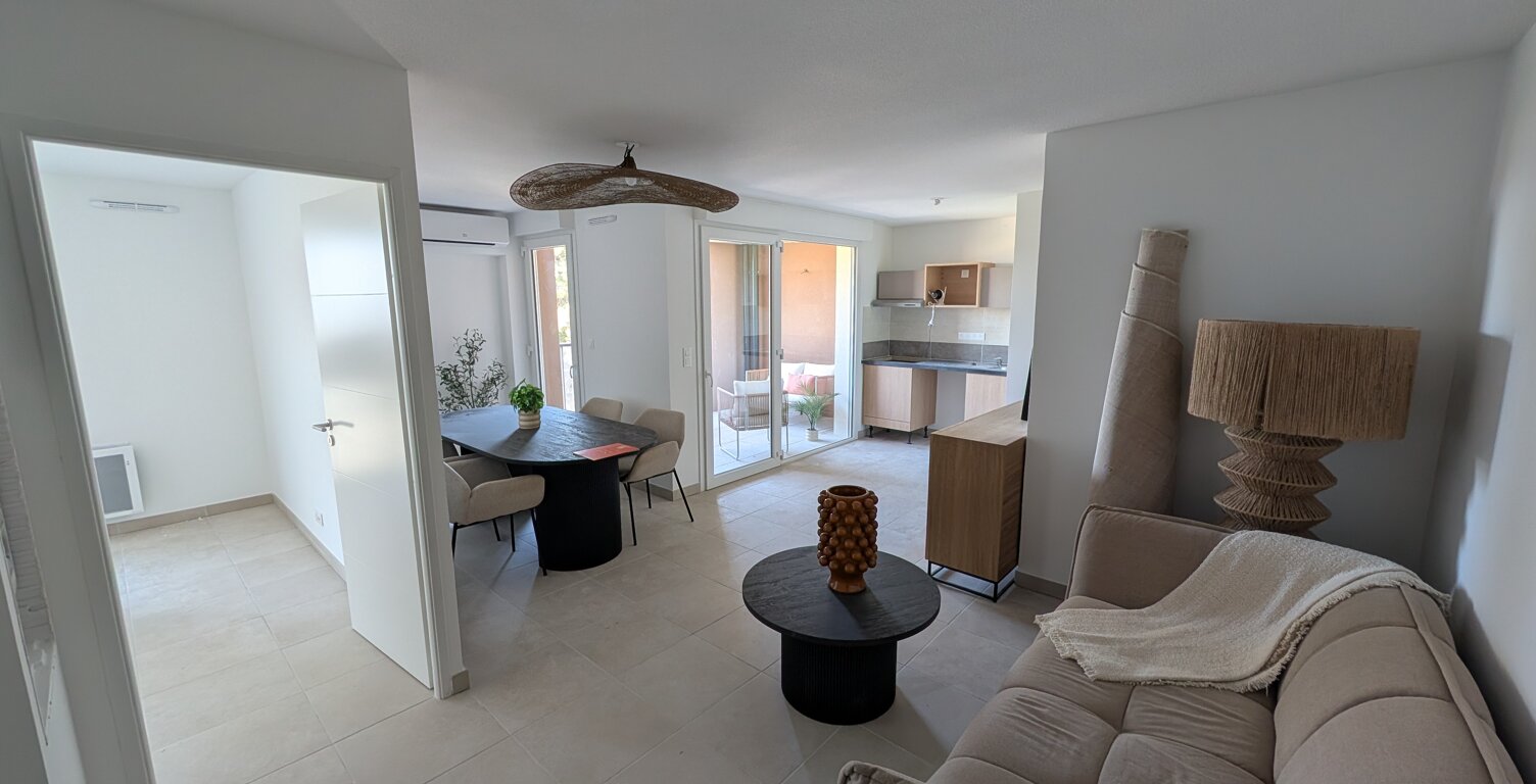 BAISSE DE PRIX // T2 à 195000€ FNO - VUE DEGAGEE SUR ETANG DE THAU — photo 1
