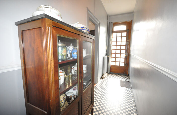 MAISON de Maître de 1892 - 166 m2 - 6 pcs — photo 4