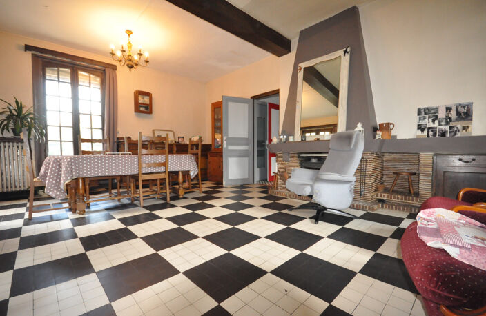 MAISON de Maître de 1892 - 166 m2 - 6 pcs — photo 5