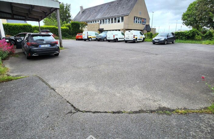 Local - 485m² - Lannion — photo 2