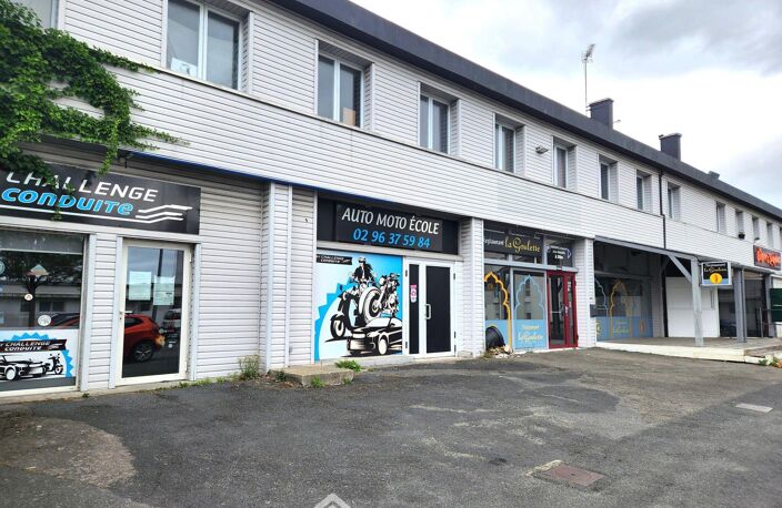 Local - 485m² - Lannion — photo 4