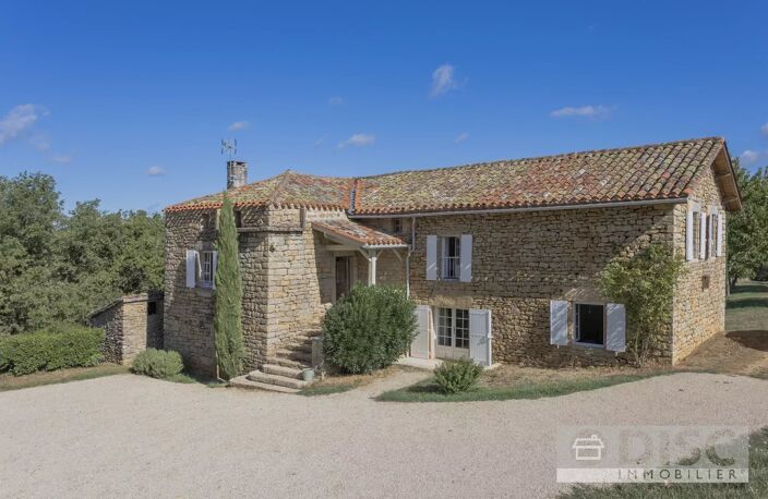 Charmante maison de campagne en pierre rénovée avec piscine et 1,7 ha — photo 3