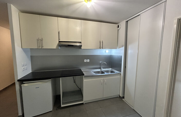 Appartement T3 non-meublé  -  MINIMES — photo 3