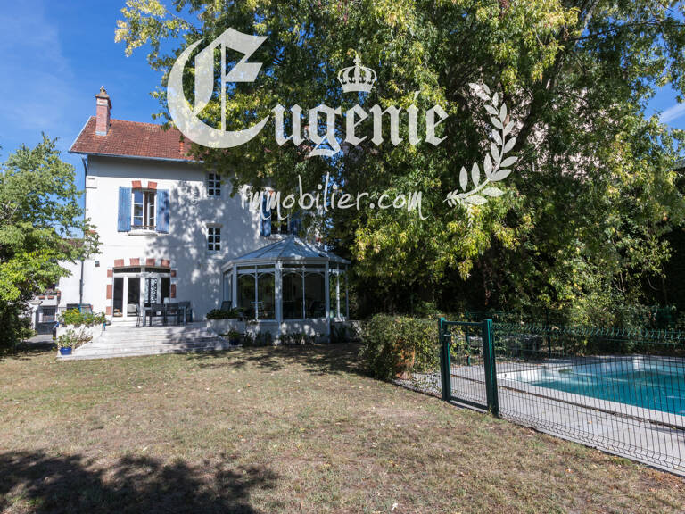 Maison de Maitre 202M²+24M² Véranda+Piscine et Jardin 956M² Centrev Ville commerces à pied — photo 1