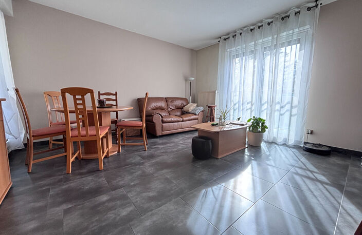 Appartement charmant à Cernay : 2 pièces, terrasse, cave et garage - le combo gagnant ! — photo 4