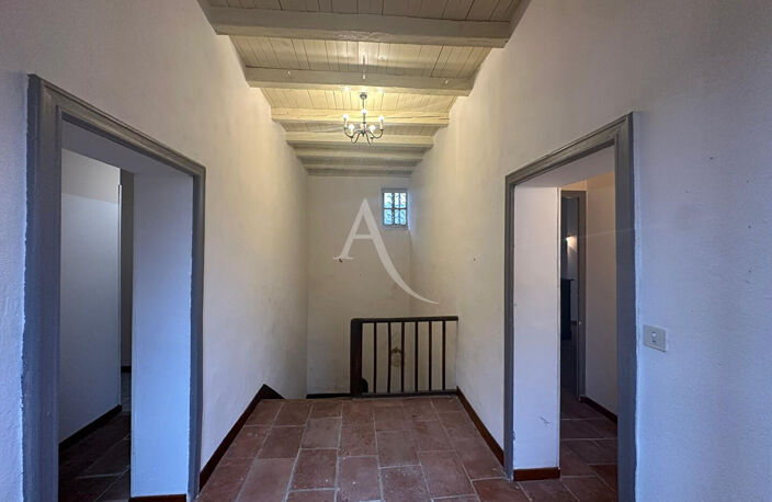 IMMEUBLE COMPOSE DE 2 MAISONS indépendantes — photo 2