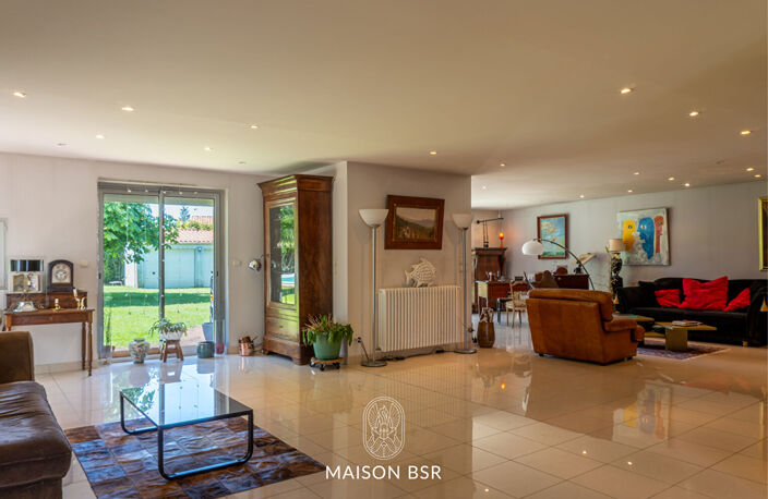 Longère de caractère - 323 m² habitables avec piscine — photo 3