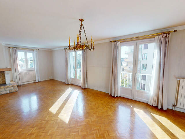 Appartement  5 pièce(s) 104.89 m2 — photo du bien