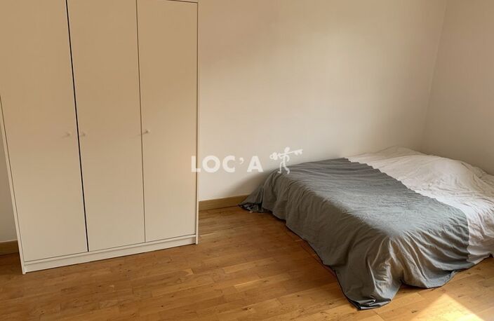 Location appartement 4 pièces 73 m² à Saint-Priest (69800) — photo 5