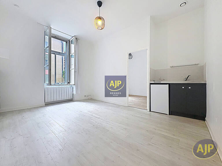 Appartement  2 pièce(s) rue de Châteaudun RENNES — photo 1