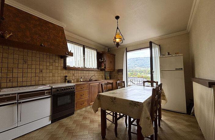 MAISON FAMILIALE DE 169,65 M² ET 1 214 M² DE TERRAIN DANS UN CADRE PRIVILIGIE A LA MOTTE SERVOLEX — photo 2
