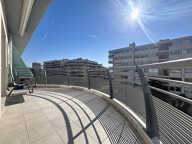 FREJUS PLAGE  - T4 dernier étage avec aperçus mer et double garage — photo 2