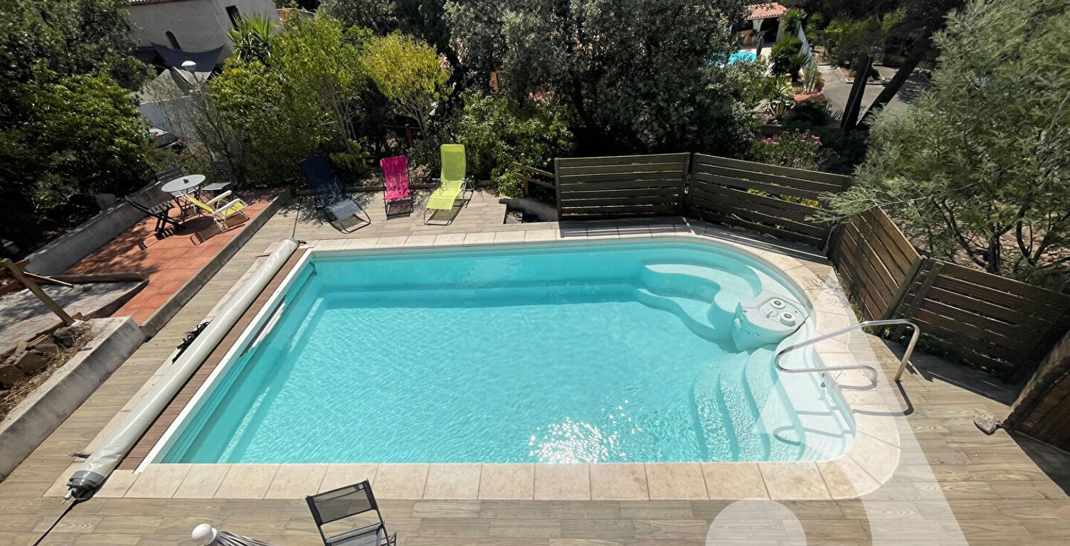 Villa Saint Raphael  au calme- 160m² - 5 chambres - Piscine — photo 1