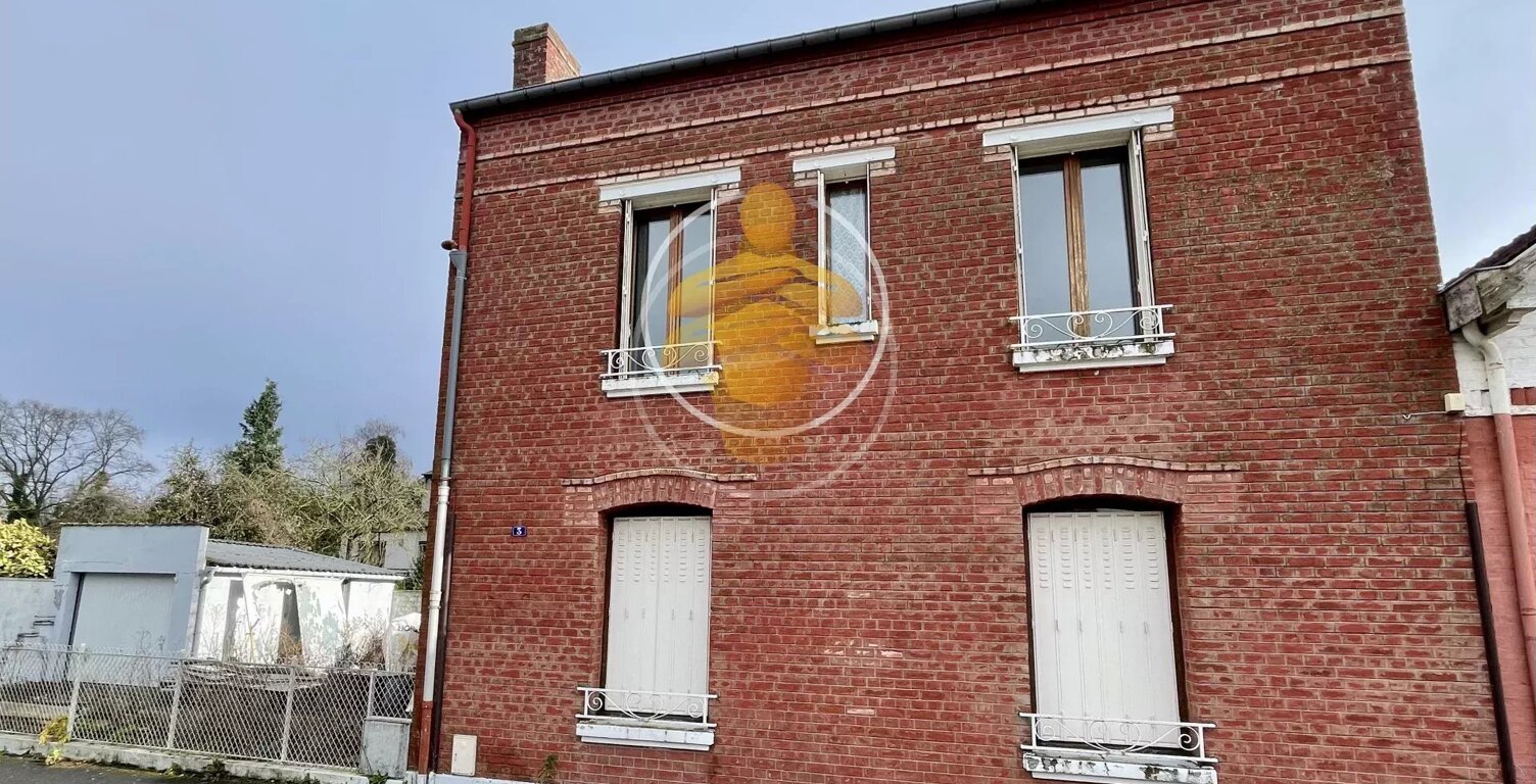 Maison semi-mitoyenne secteur Charmes — photo 1