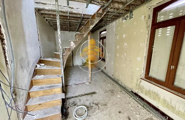 Maison semi-mitoyenne secteur Charmes — photo 2