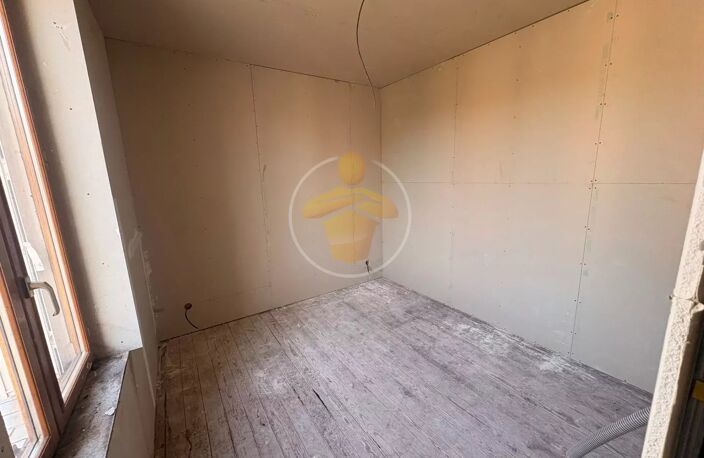 Maison semi-mitoyenne secteur Charmes — photo 3