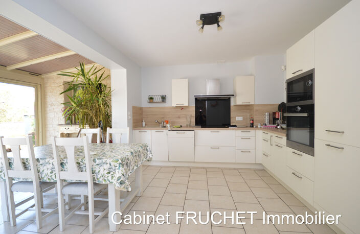 Charmante maison en centre ville de CHANTONNAY — photo 4