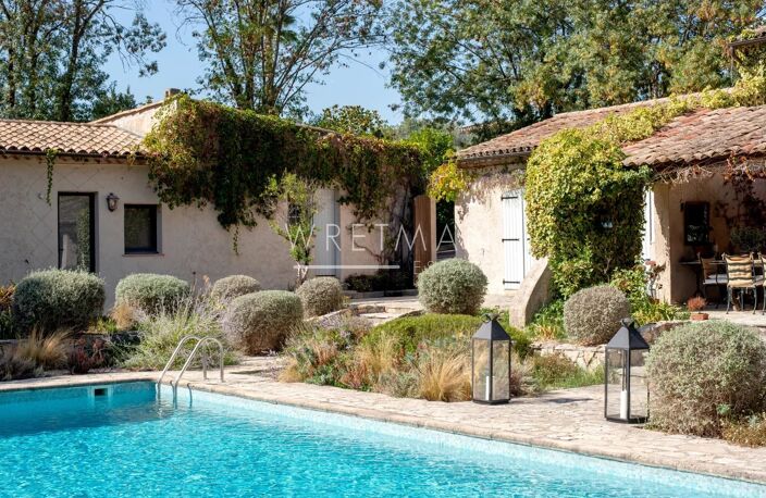 À vendre près de Valbonne - Domaine de 3 logements — photo 3