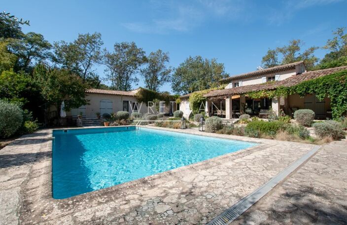 À vendre près de Valbonne - Domaine de 3 logements — photo 5
