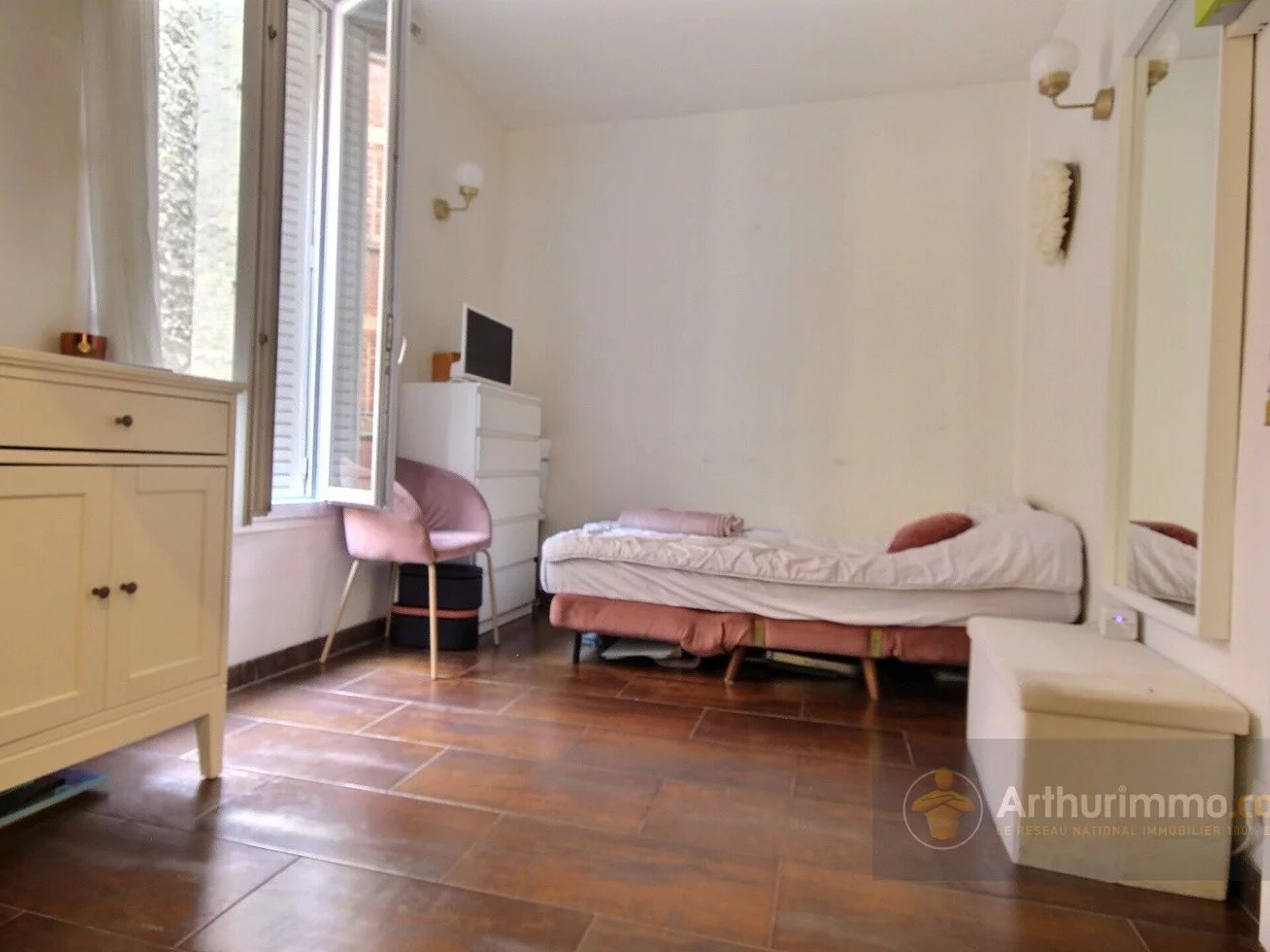 Appartement 1 pièce 14 m² · à Paris · 14 m² · 165 000 €