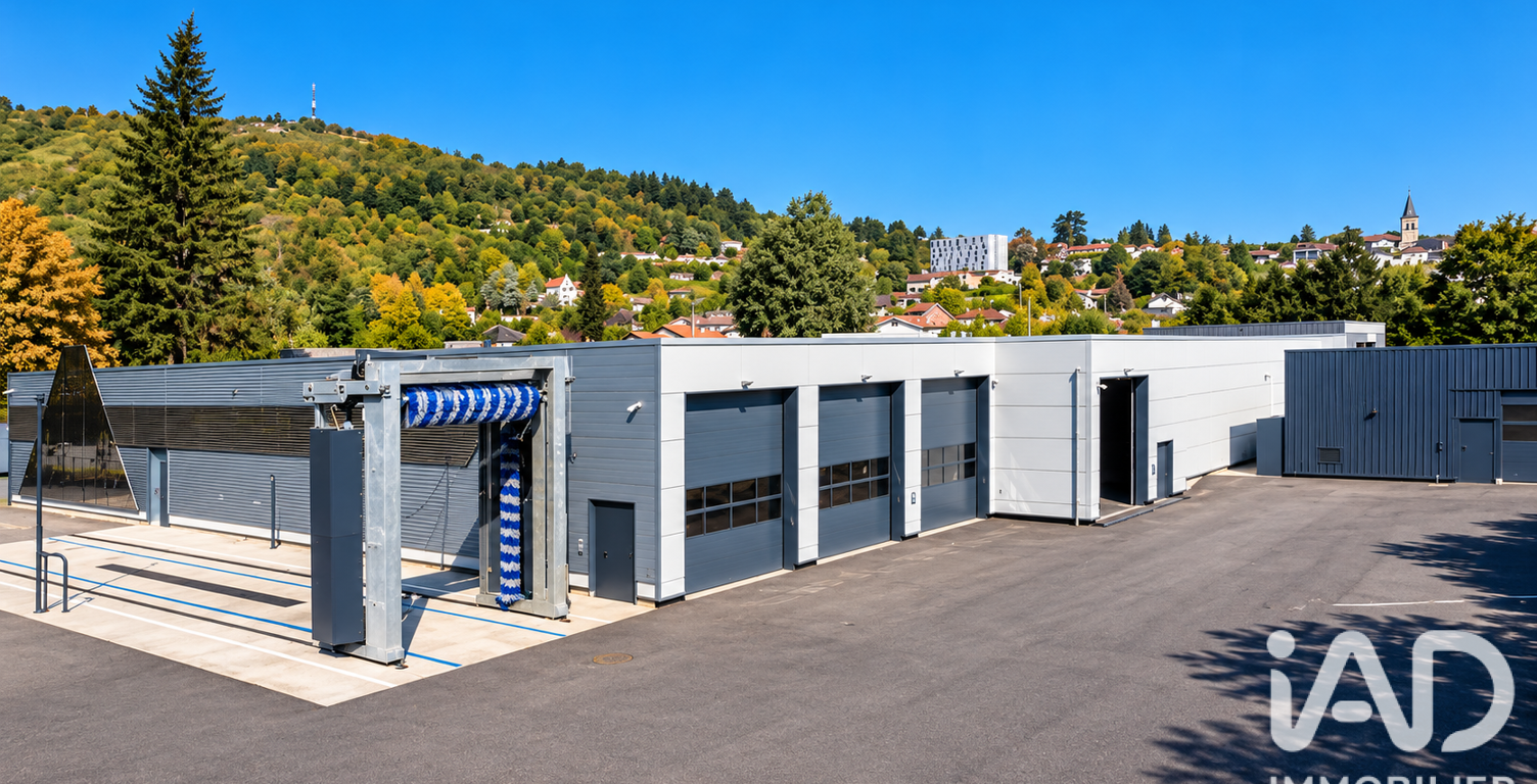 Vente Boutique/Local commercial 1 900 m&sup2; — photo 1