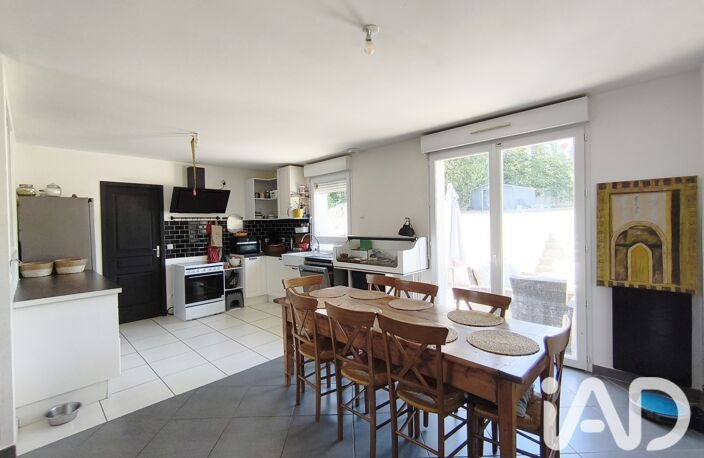 Vente Maison traditionnelle 8 pièces — photo 3