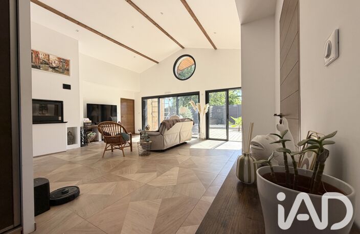 Vente Maison/villa 5 pièces — photo 2