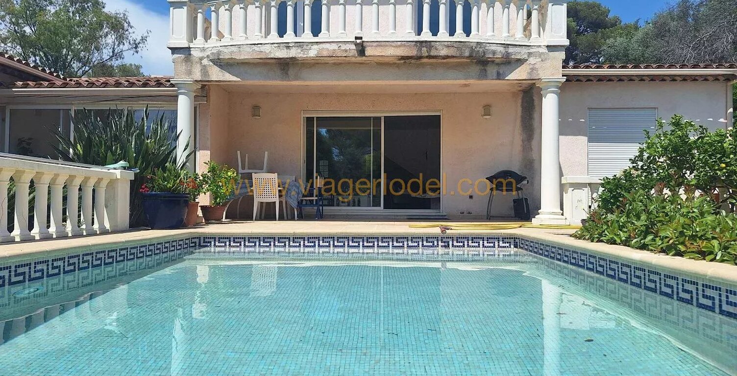 Réf. 10174 - VENTE A TERME OCCUPEE, FREJUS (83) TOUR DE MARE, 7MNS DU BORD DE MER — photo 1