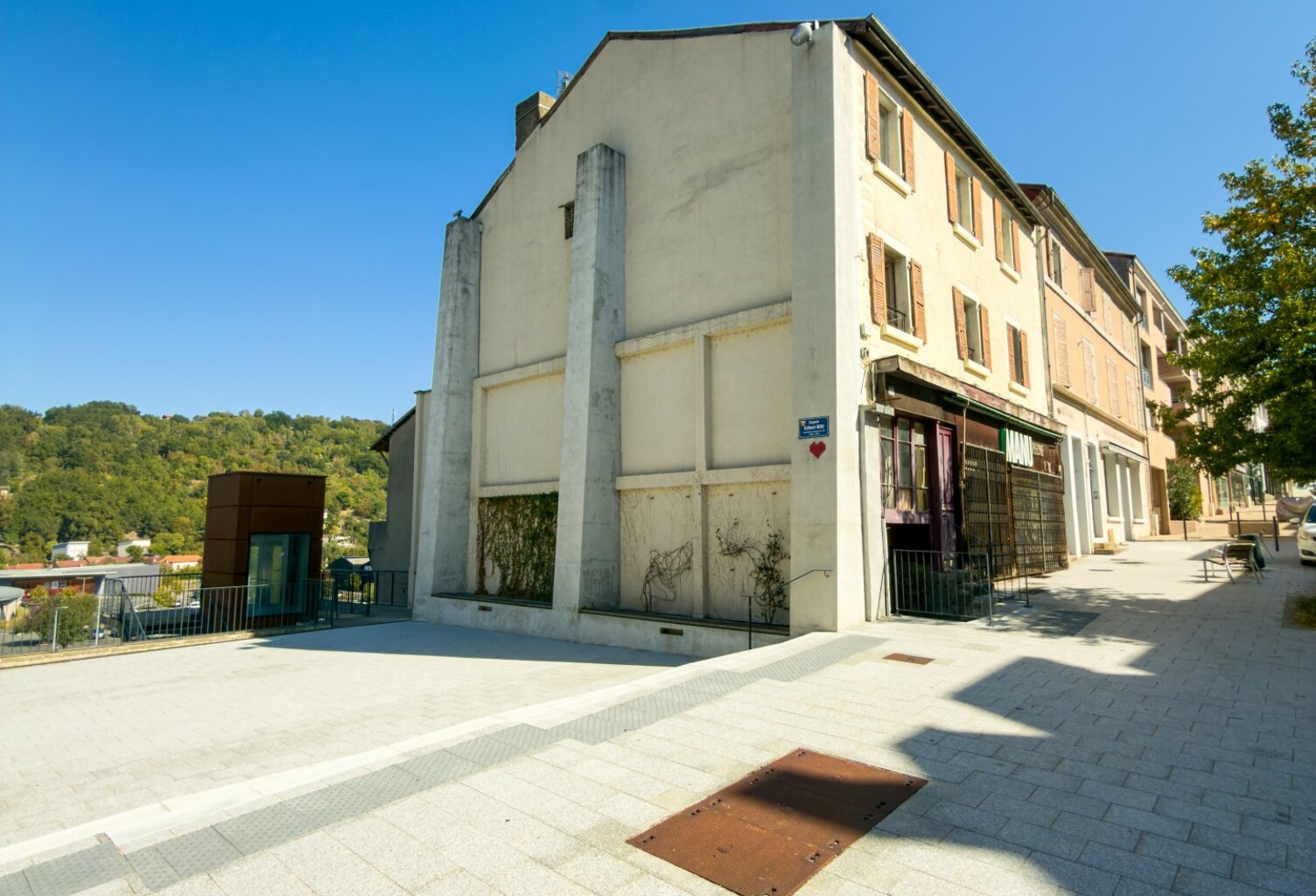 Vente Immeuble 247 m&sup2; — photo 1