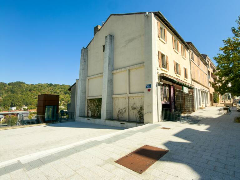 Vente Immeuble 247 m&sup2; — photo 1