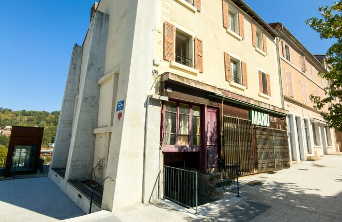 Vente Immeuble 247 m&sup2; — photo 3