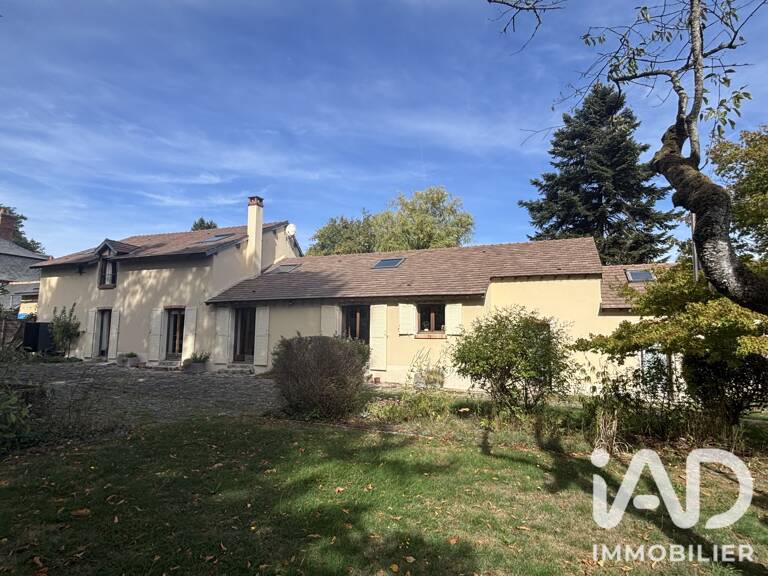 Vente Maison/villa 8 pièces — photo 1