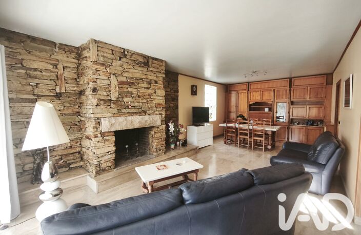 Vente Maison traditionnelle 6 pièces — photo 2