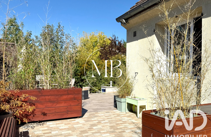 Vente Maison/villa 7 pièces — photo 2
