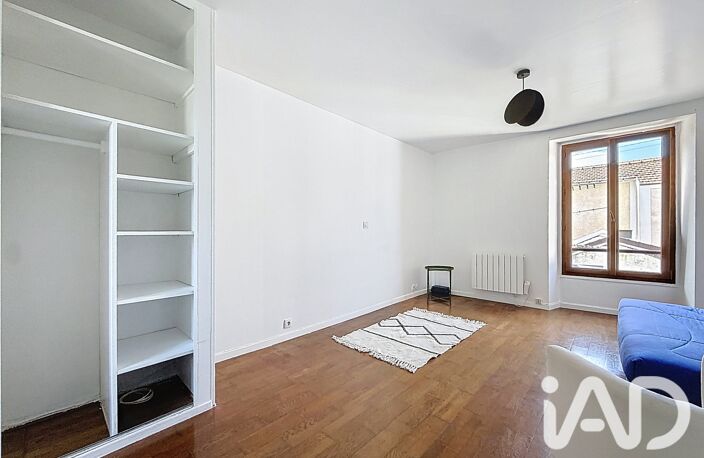 Location Appartement 1 pièce — photo 2