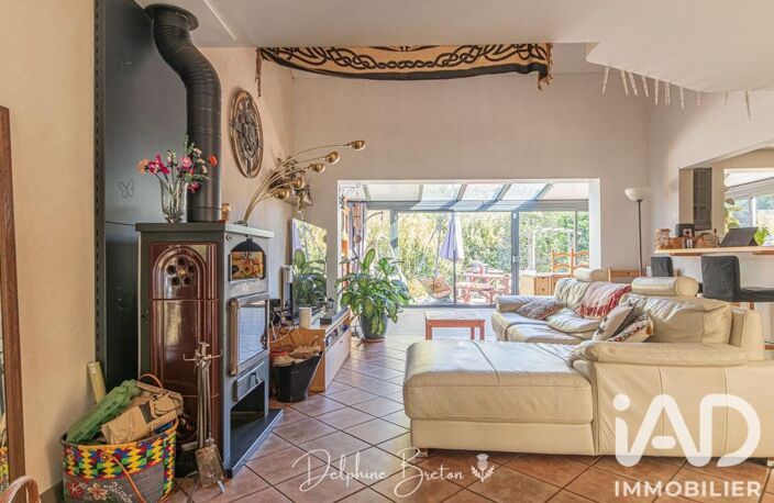Vente Maison/villa 7 pièces — photo 2