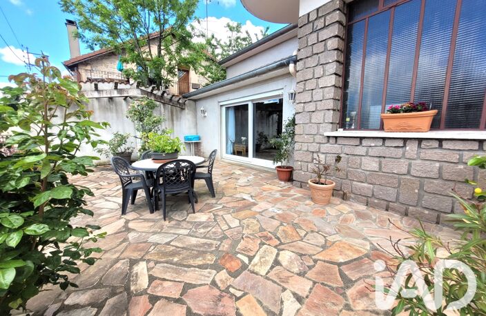 Vente Maison/villa 5 pièces — photo 3