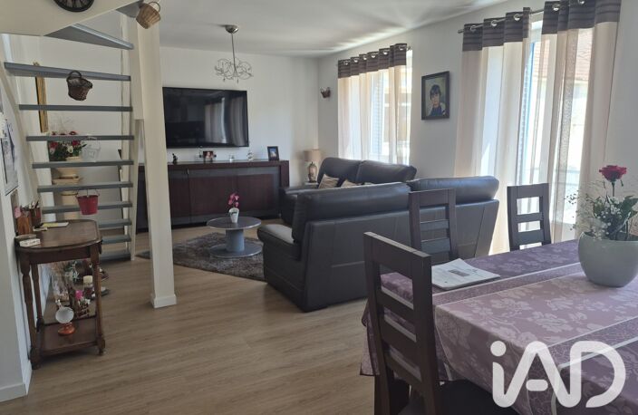 Vente Maison de ville 8 pièces — photo 2
