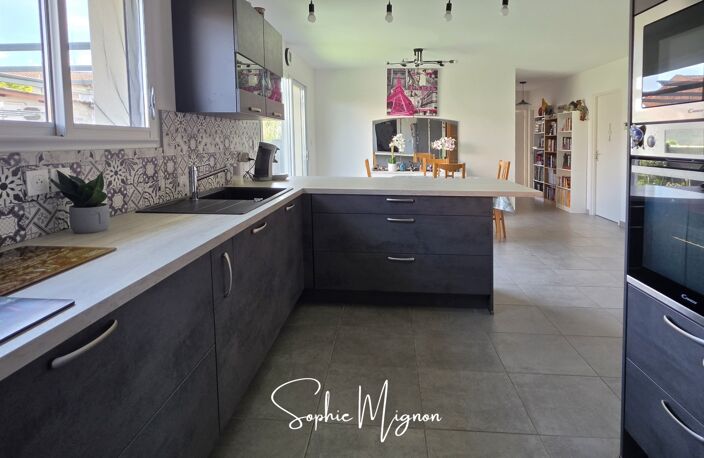 Vente Maison/villa 5 pièces — photo 3
